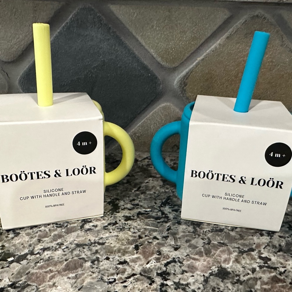 New Bootes & Loor 6.7 oz. silicone sippy cups yellow and teal Retail $25.99